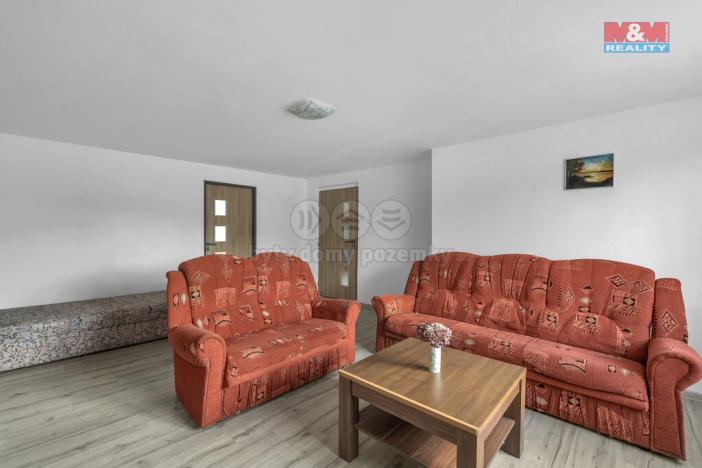 Prodej rodinného domu, Doubravice, 519 m2