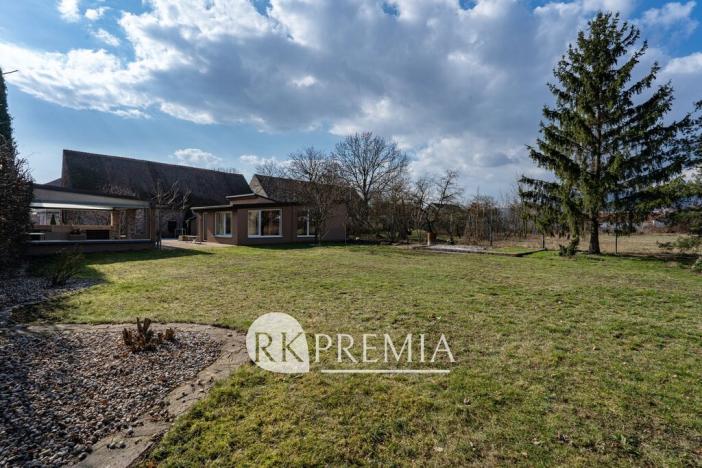 Prodej vícegeneračního domu, Lahošť, U Kapličky, 1331 m2