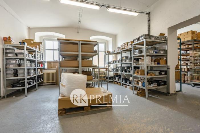 Prodej vícegeneračního domu, Lahošť, U Kapličky, 1331 m2