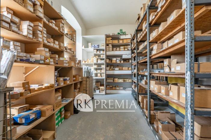 Prodej vícegeneračního domu, Lahošť, U Kapličky, 1331 m2