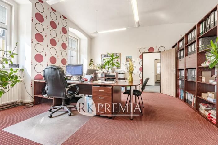 Prodej vícegeneračního domu, Lahošť, U Kapličky, 1331 m2