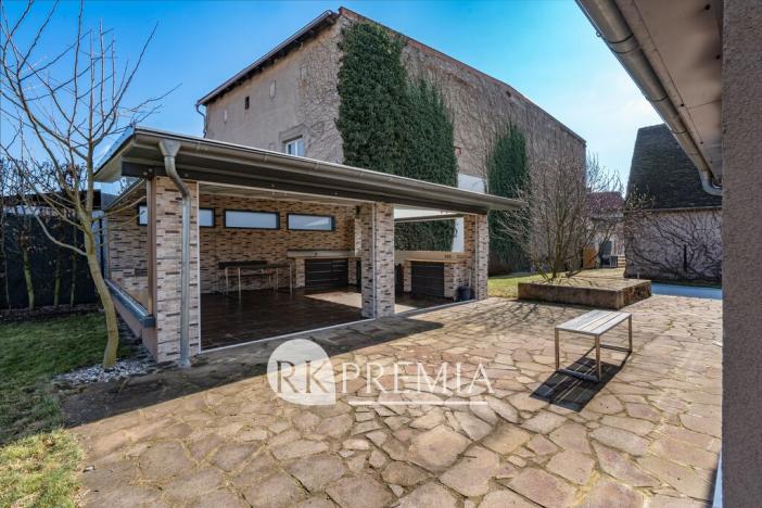 Prodej vícegeneračního domu, Lahošť, U Kapličky, 1331 m2