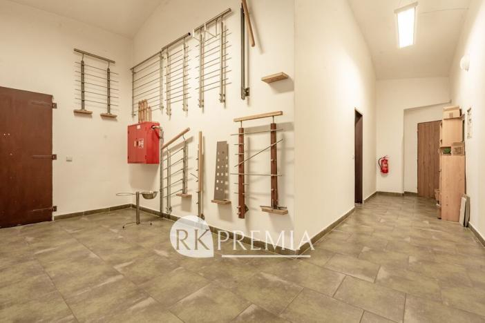 Prodej vícegeneračního domu, Lahošť, U Kapličky, 1331 m2