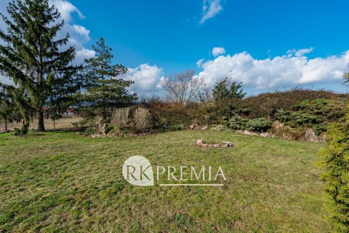 Prodej vícegeneračního domu, Lahošť, U Kapličky, 1331 m2