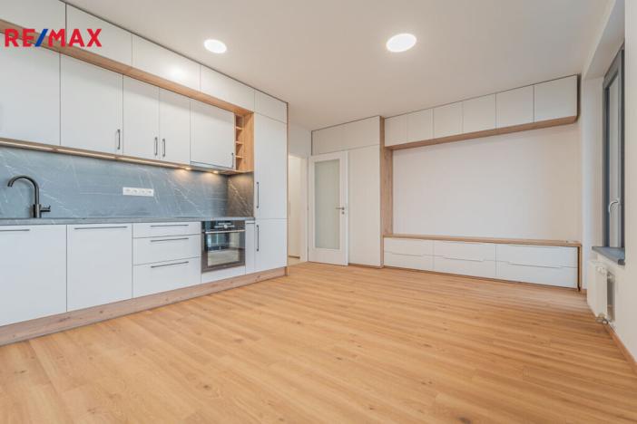 Pronájem bytu 1+kk, Praha - Žižkov, Olgy Havlové, 32 m2