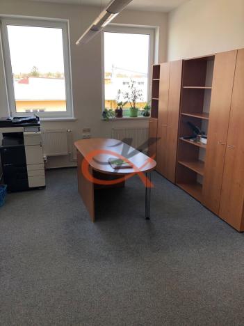 Pronájem kanceláře, Valašské Meziříčí, Jiráskova, 67 m2