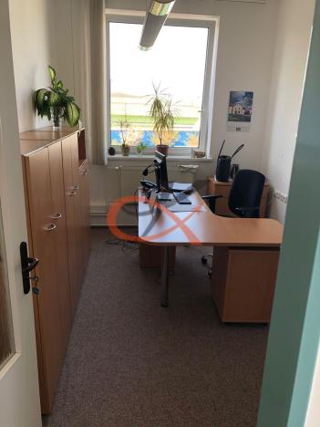 Pronájem kanceláře, Valašské Meziříčí, Jiráskova, 67 m2