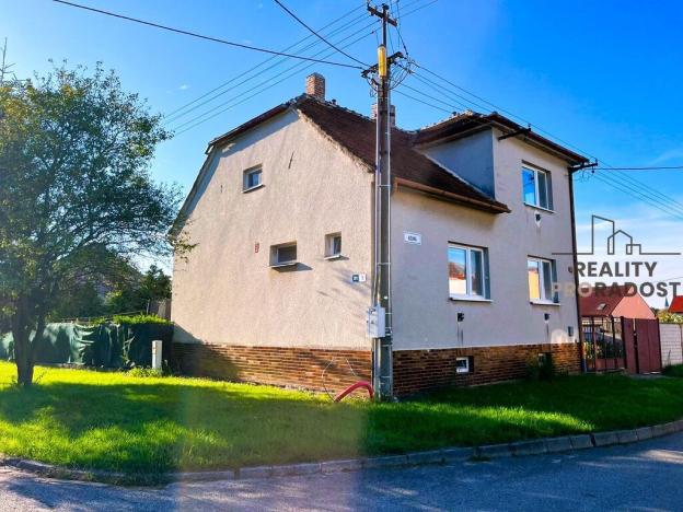 Prodej rodinného domu, Lužice, 210 m2