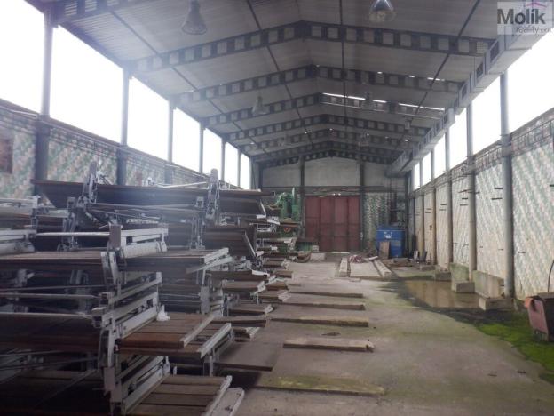 Pronájem výrobních prostor, Chomutov, Beethovenova, 2500 m2