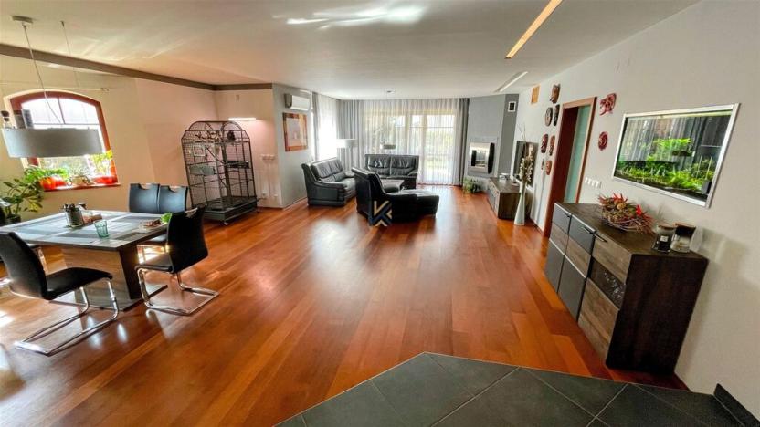 Prodej rodinného domu, Praha - Horní Počernice, Krahulčí, 388 m2