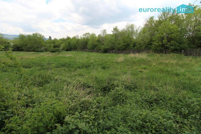 Prodej komerční nemovitosti, Dubí, Horská, 1000 m2