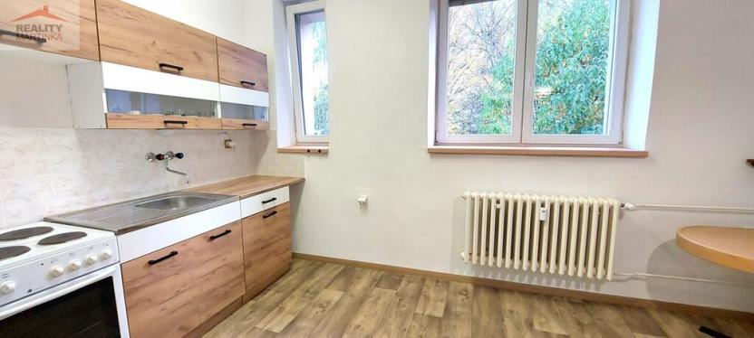 Pronájem bytu 1+kk, Valašské Meziříčí, Žerotínova, 26 m2