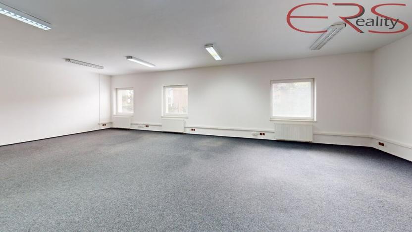 Prodej kanceláře, Mladá Boleslav - Mladá Boleslav IV, 1800 m2