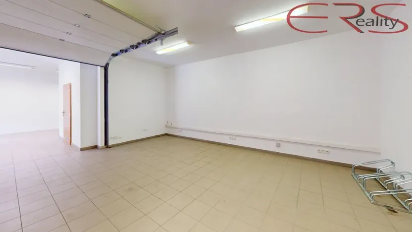 Prodej kanceláře, Mladá Boleslav - Mladá Boleslav IV, 1800 m2