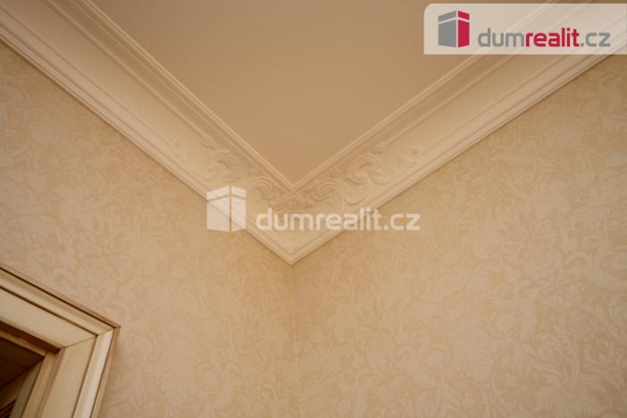 Prodej bytu 2+kk, Mariánské Lázně, Masarykova, 68 m2