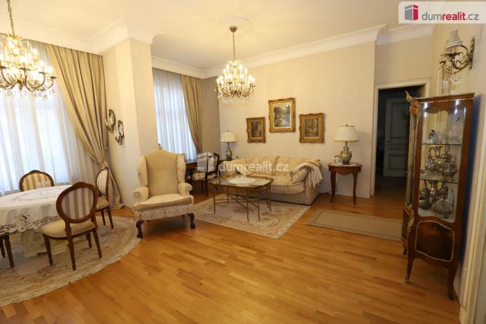 Prodej bytu 2+kk, Mariánské Lázně, Masarykova, 68 m2