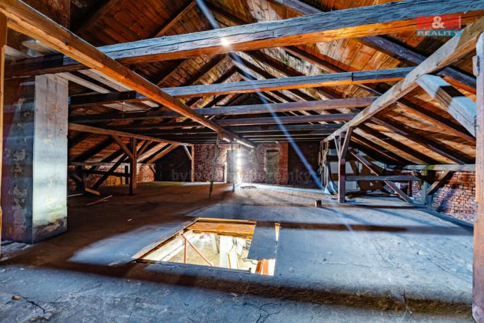 Prodej rodinného domu, Kraslice, Dukelská, 650 m2