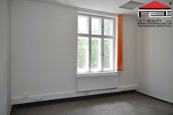 Pronájem kanceláře, Ostrava, Sirotčí, 100 m2