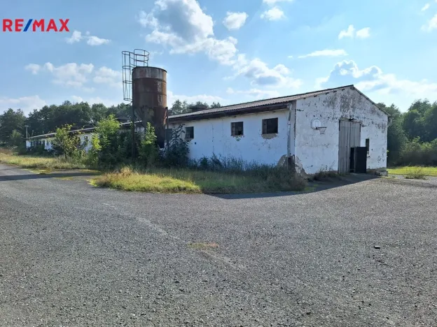 Prodej zemědělského objektu, Nové Dvory, 1377 m2