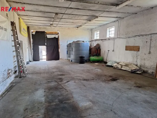 Prodej zemědělského objektu, Nové Dvory, 1377 m2