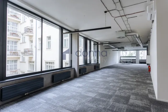 Pronájem kanceláře, Praha - Nové Město, Václavské náměstí, 326 m2