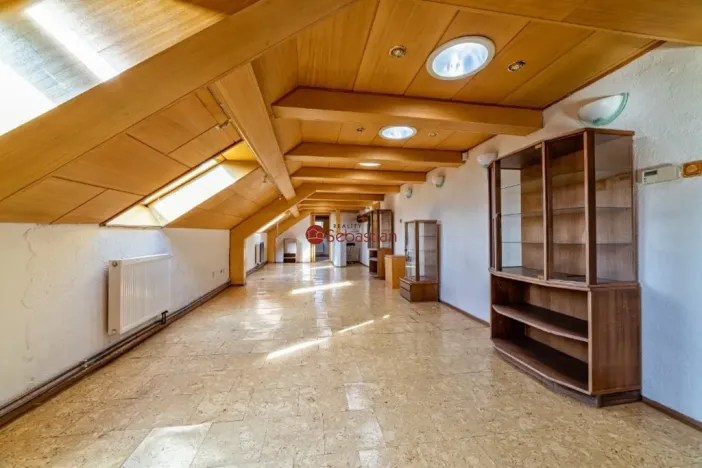 Pronájem kanceláře, Mlékojedy, 216 m2