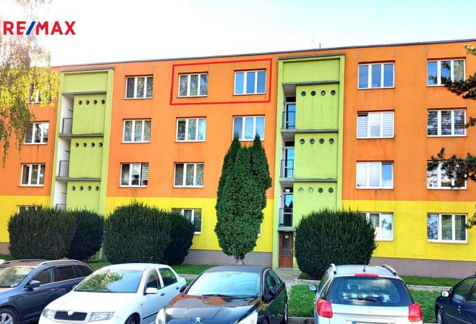 Prodej bytu 2+1, Postoloprty, Jiráskovo náměstí, 61 m2