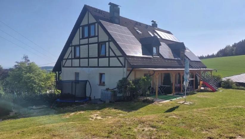 Prodej rodinného domu, Neualbenreuth,Německo, 2136 m2