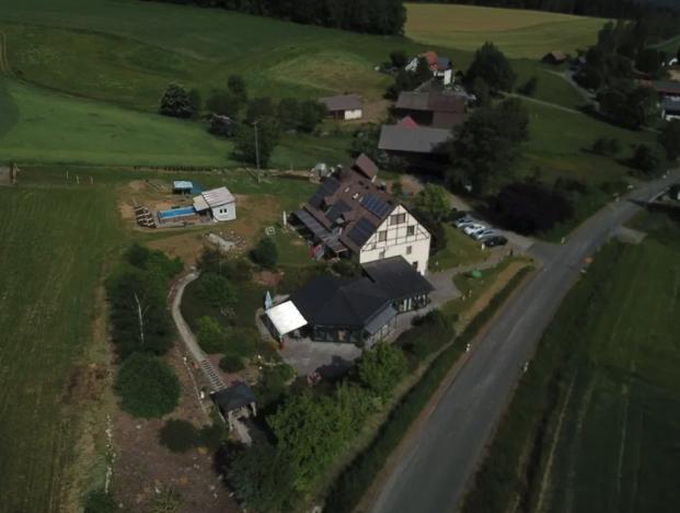 Prodej rodinného domu, Neualbenreuth,Německo, 2136 m2