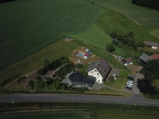 Prodej rodinného domu, Neualbenreuth,Německo, 2136 m2