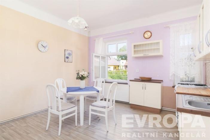 Prodej bytu 2+1, Vrchlabí, Komenského, 78 m2