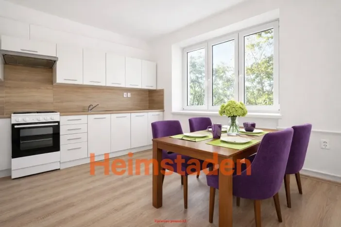 Pronájem bytu 1+1, Karviná - Nové Město, Urxova, 36 m2