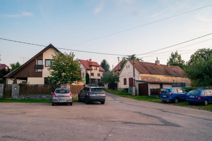 Prodej pozemku pro bydlení, Lešany - Břežany, 1439 m2