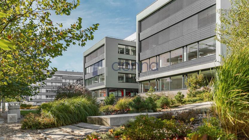 Pronájem kanceláře, Praha - Stodůlky, Laurinova, 300 m2