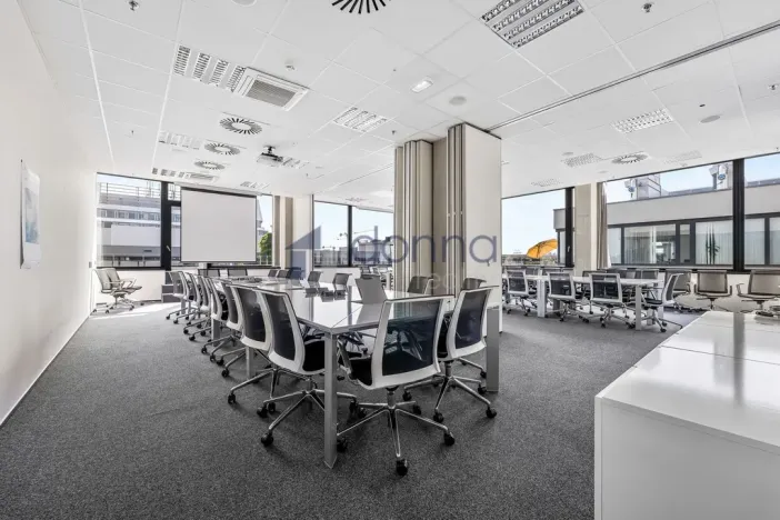 Pronájem kanceláře, Praha - Stodůlky, Laurinova, 440 m2