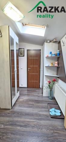 Prodej bytu 3+kk, Velká Hleďsebe, Pohraniční stráže, 88 m2