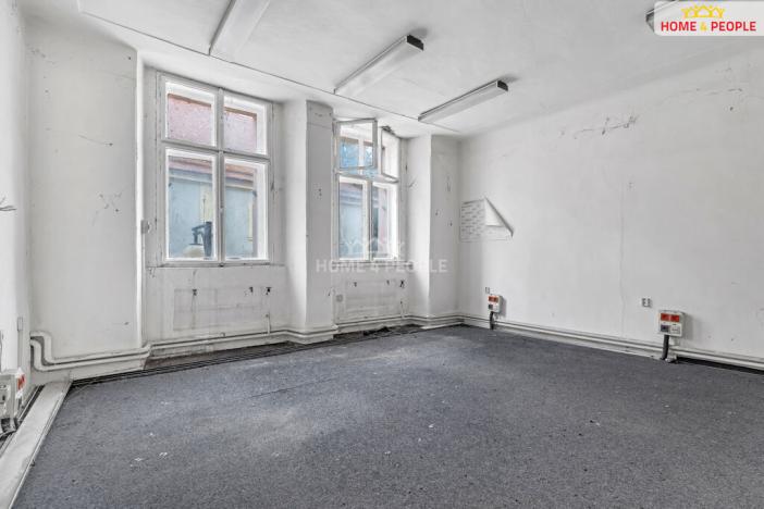 Pronájem kanceláře, Kutná Hora - Kutná Hora-Vnitřní Město, Husova, 748 m2