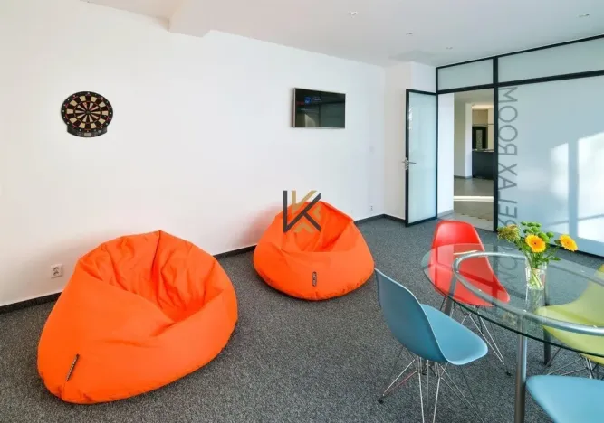 Pronájem kanceláře, Praha - Strašnice, U nákladového nádraží, 259 m2