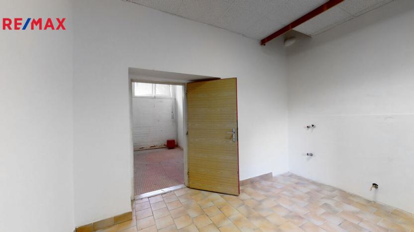 Pronájem obchodního prostoru, Praha - Krč, Horáčkova, 165 m2