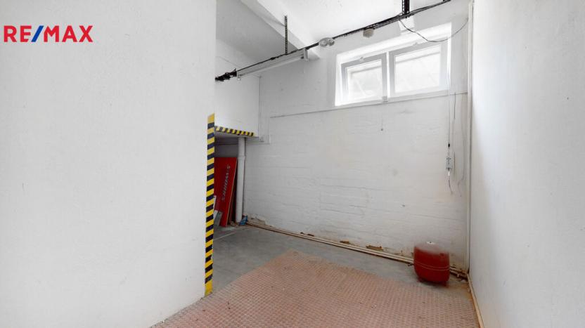 Pronájem obchodního prostoru, Praha - Krč, Horáčkova, 165 m2