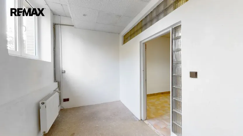 Pronájem obchodního prostoru, Praha - Krč, Horáčkova, 165 m2