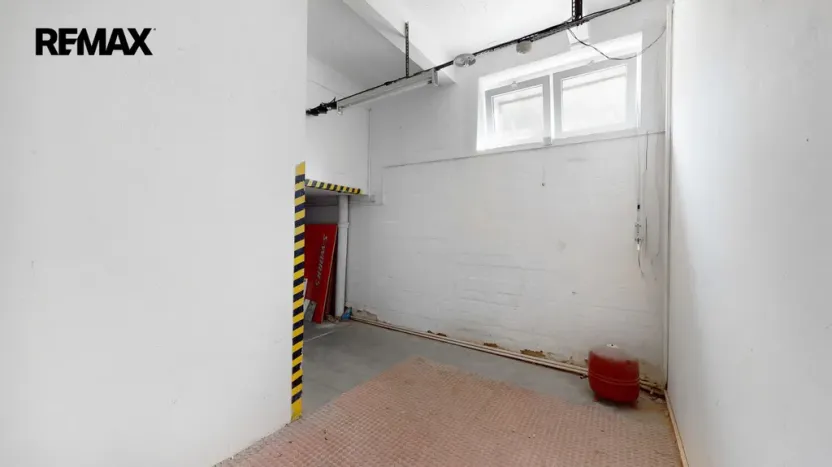 Pronájem obchodního prostoru, Praha - Krč, Horáčkova, 165 m2