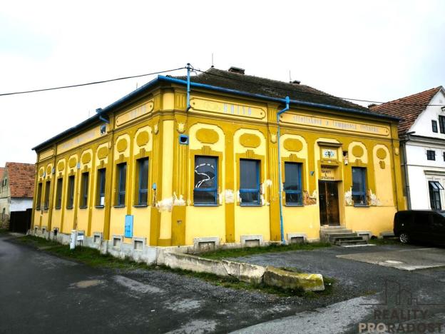 Prodej obchodního prostoru, Dnešice - Černotín, 268 m2