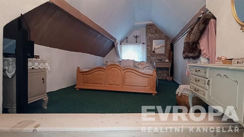 Prodej rodinného domu, Kozlovice, 176 m2