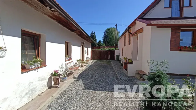 Prodej rodinného domu, Kozlovice, 176 m2