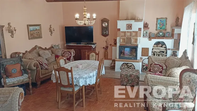 Prodej rodinného domu, Kozlovice, 176 m2