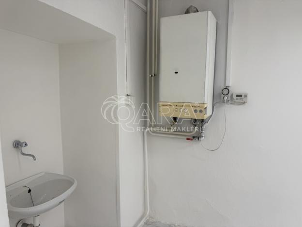 Pronájem obchodního prostoru, Nový Jičín, Masarykovo nám., 500 m2