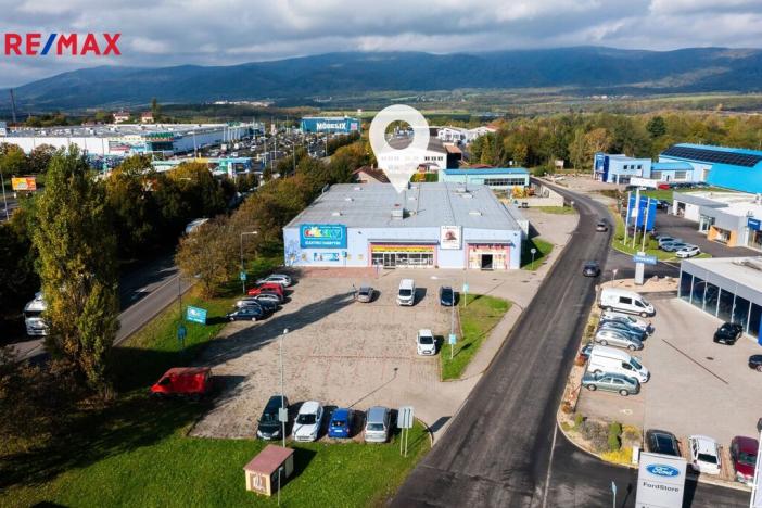 Prodej obchodního prostoru, Ústí nad Labem - Všebořice, Podhoří, 1714 m2