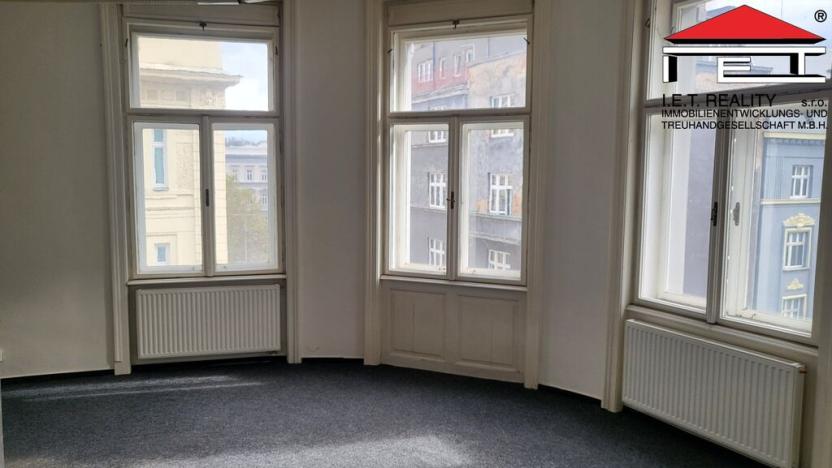 Pronájem kanceláře, Ostrava - Moravská Ostrava, Čs. legií, 185 m2