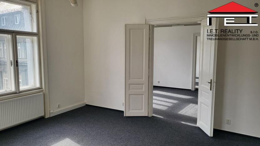 Pronájem kanceláře, Ostrava - Moravská Ostrava, Čs. legií, 185 m2